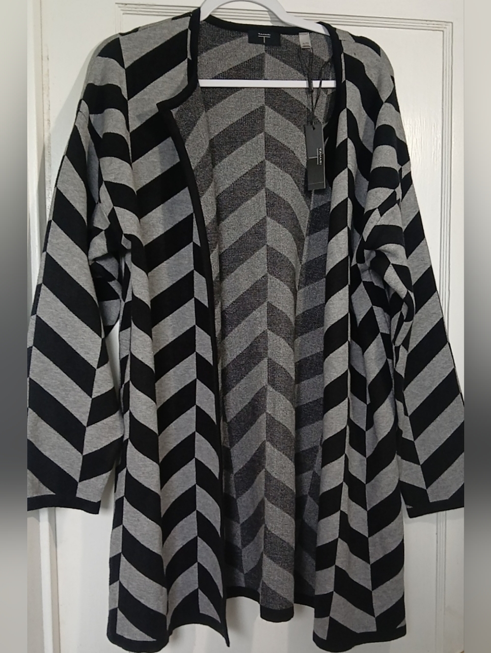 Tahari Chevron Open Flannel Cardigan NWT